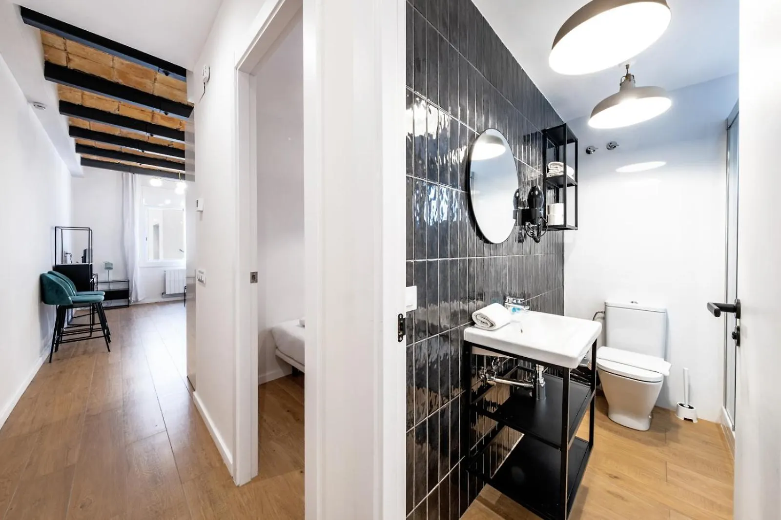 Bebarceloner Eixample Apartments - 4 Bedrooms Barcelone